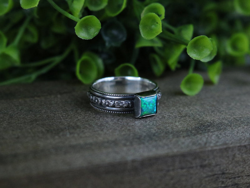 BRANDYLYNN Ring - Kiwi Opal Sterling Silver Flower Pattern Ring, 5.5mm wide, Every Day Ring