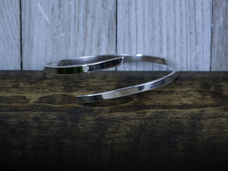 TRACI ANN Bracelet - Sterling Silver Spiral Bracelet