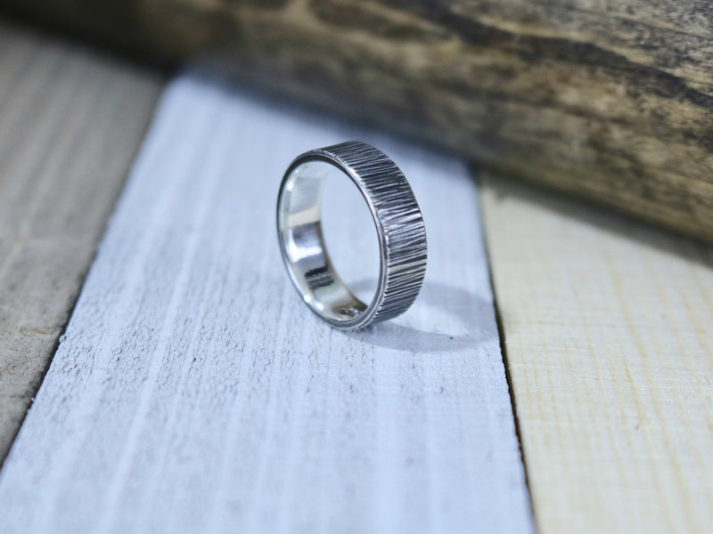 KENTLY Ring - Oxidized Hammered Sterling Silver Bark Pattern Ring, 6mm wide, Every Day Ring