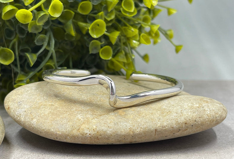 ZEE Bracelet - Sterling Silver Crossover Cuff Bracelet