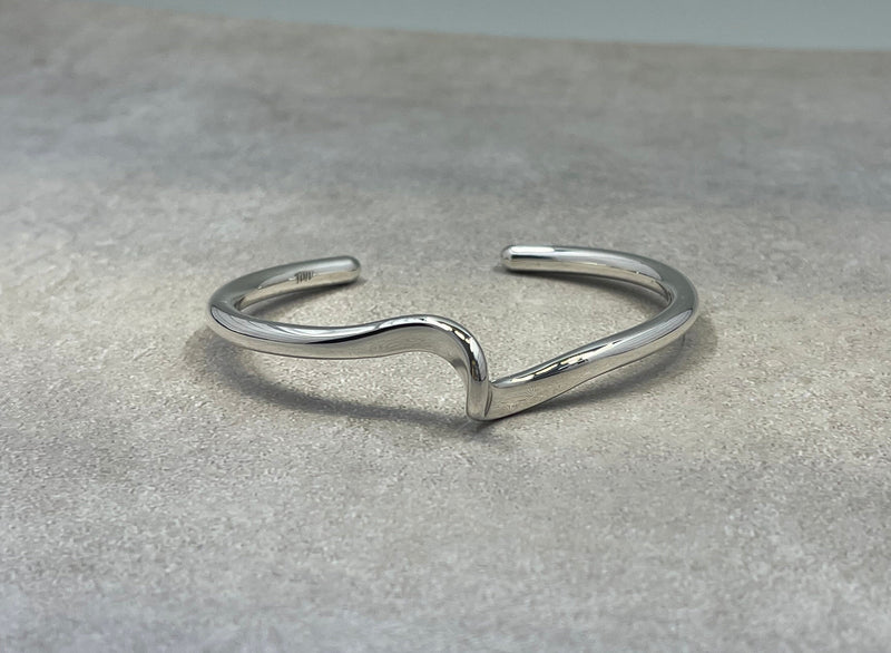 ZEE Bracelet - Sterling Silver Crossover Cuff Bracelet