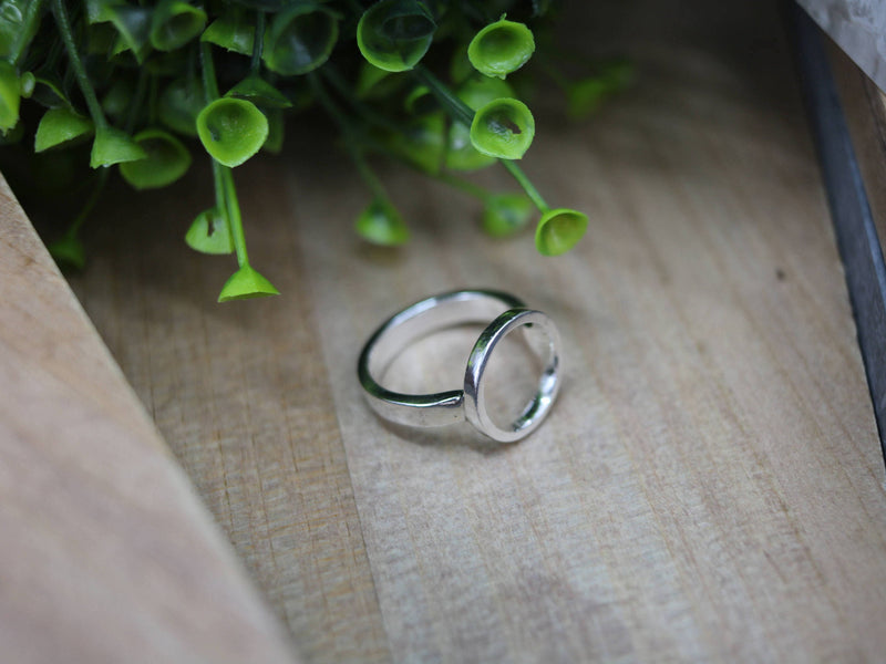 QUINN Ring - Sterling Silver Open Circle Ring - Geometric Ring - Every Day Ring