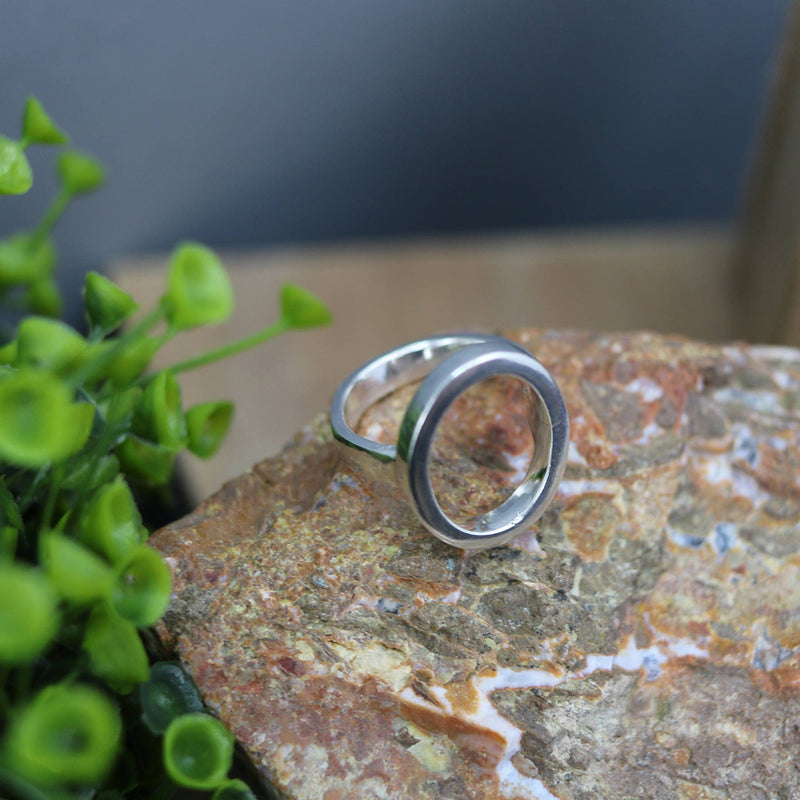 HARLEY Ring - Sterling Silver Open Oval Ring - Geometric Ring - Every Day Ring