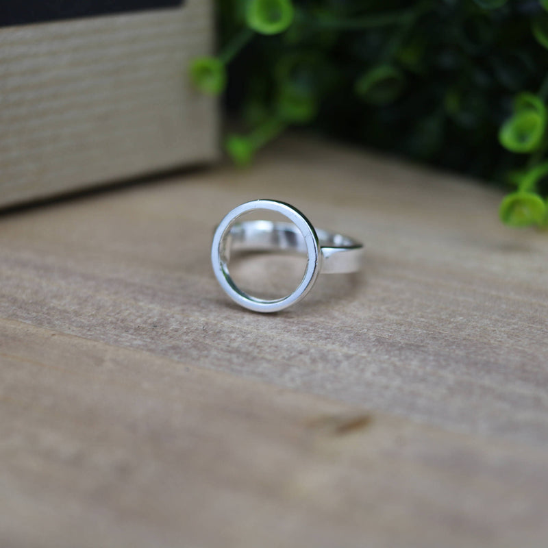 QUINN Ring - Sterling Silver Open Circle Ring - Geometric Ring - Every Day Ring