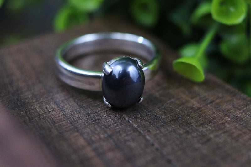 ADDINGTON Ring - Sterling Silver 3mm Band w/ Hematite Cabochon in 4-prong setting