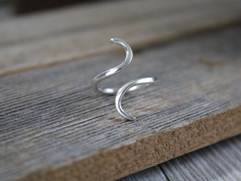LUMI Ring - Bright Polished Wireform Sterling Silver Ring
