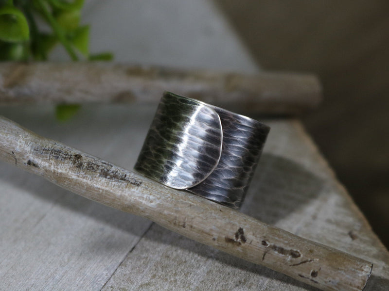 KRIS Ring - Hammered Silver Adjustable Ring, Cigar Band Ring